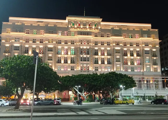 Apto Copacabana - Quadra Da Praia