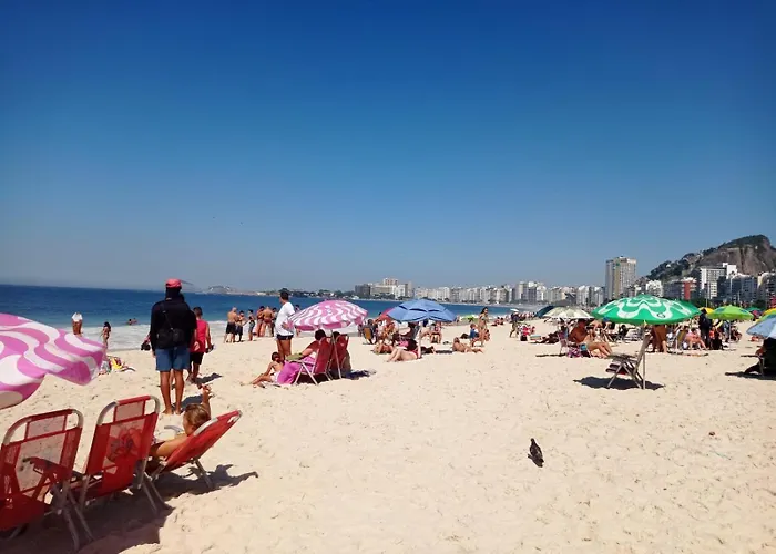 Apto Copacabana - Quadra Da Praia